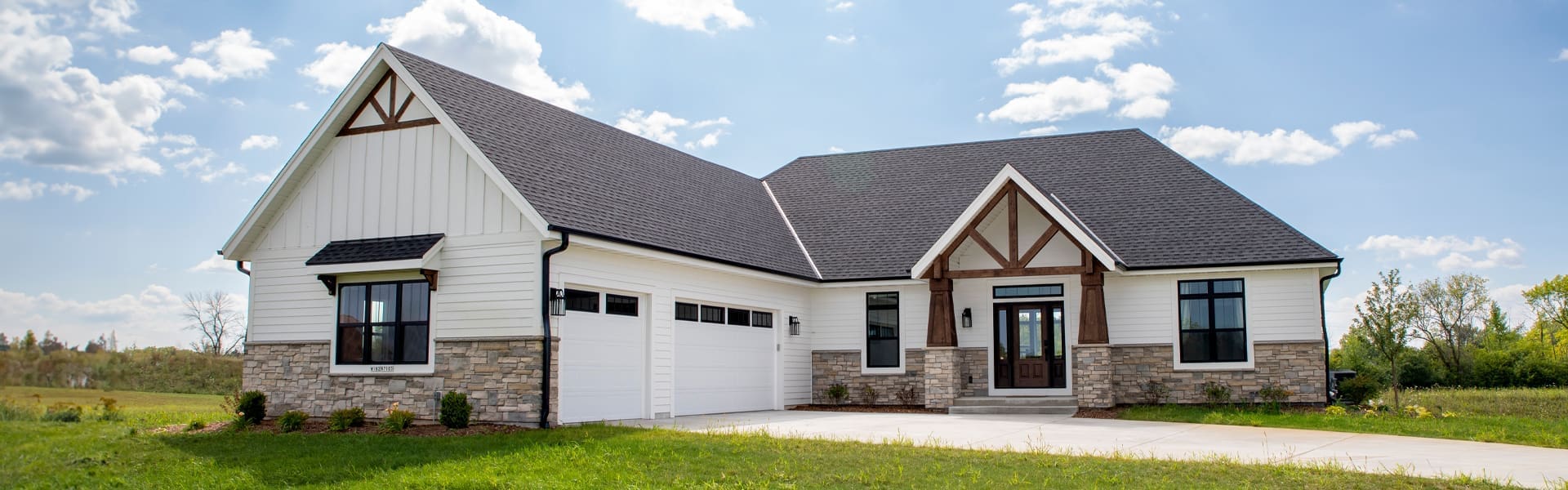 The Brooklyn Front Exterior by Demlang Builders