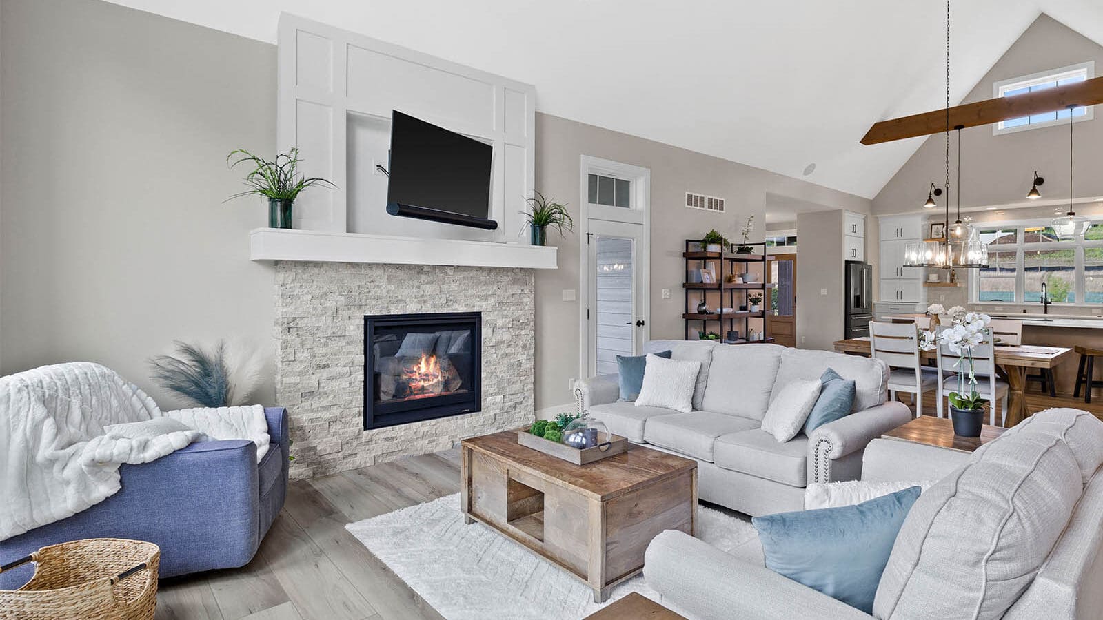 The-Kenzie-Fireplace1 The Kenzie Great Room