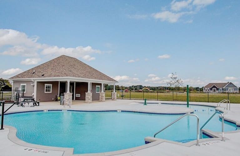 lake-country-village-pool