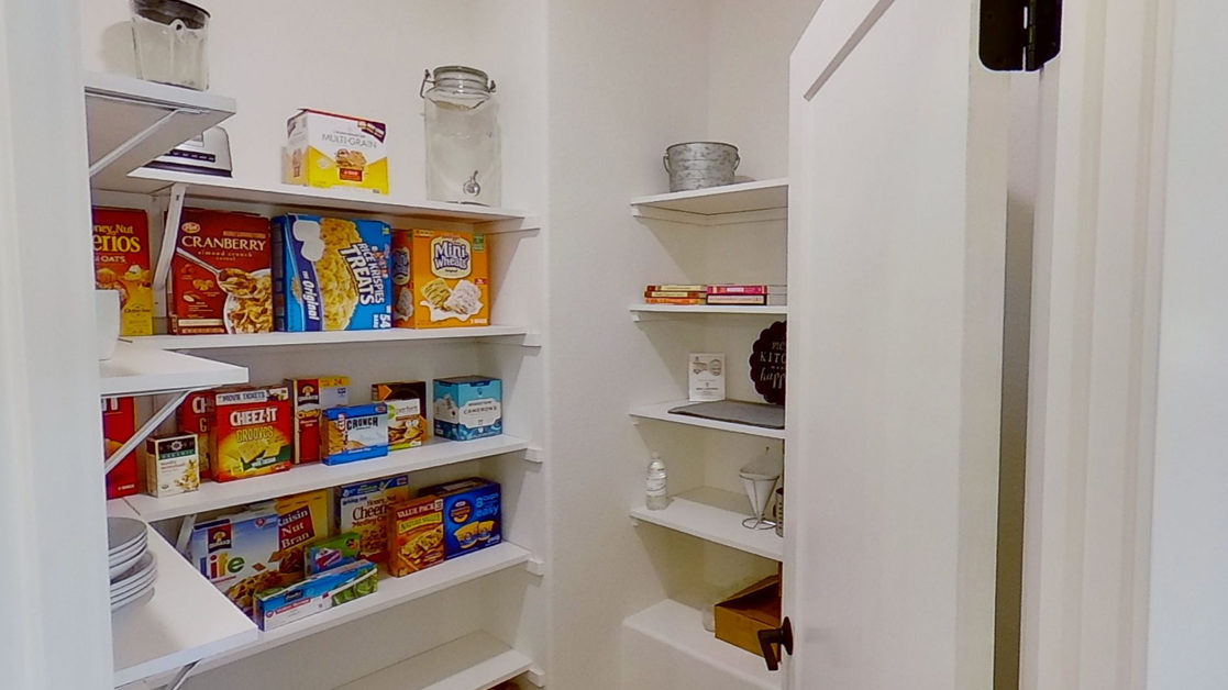 The Alyssa III Pantry