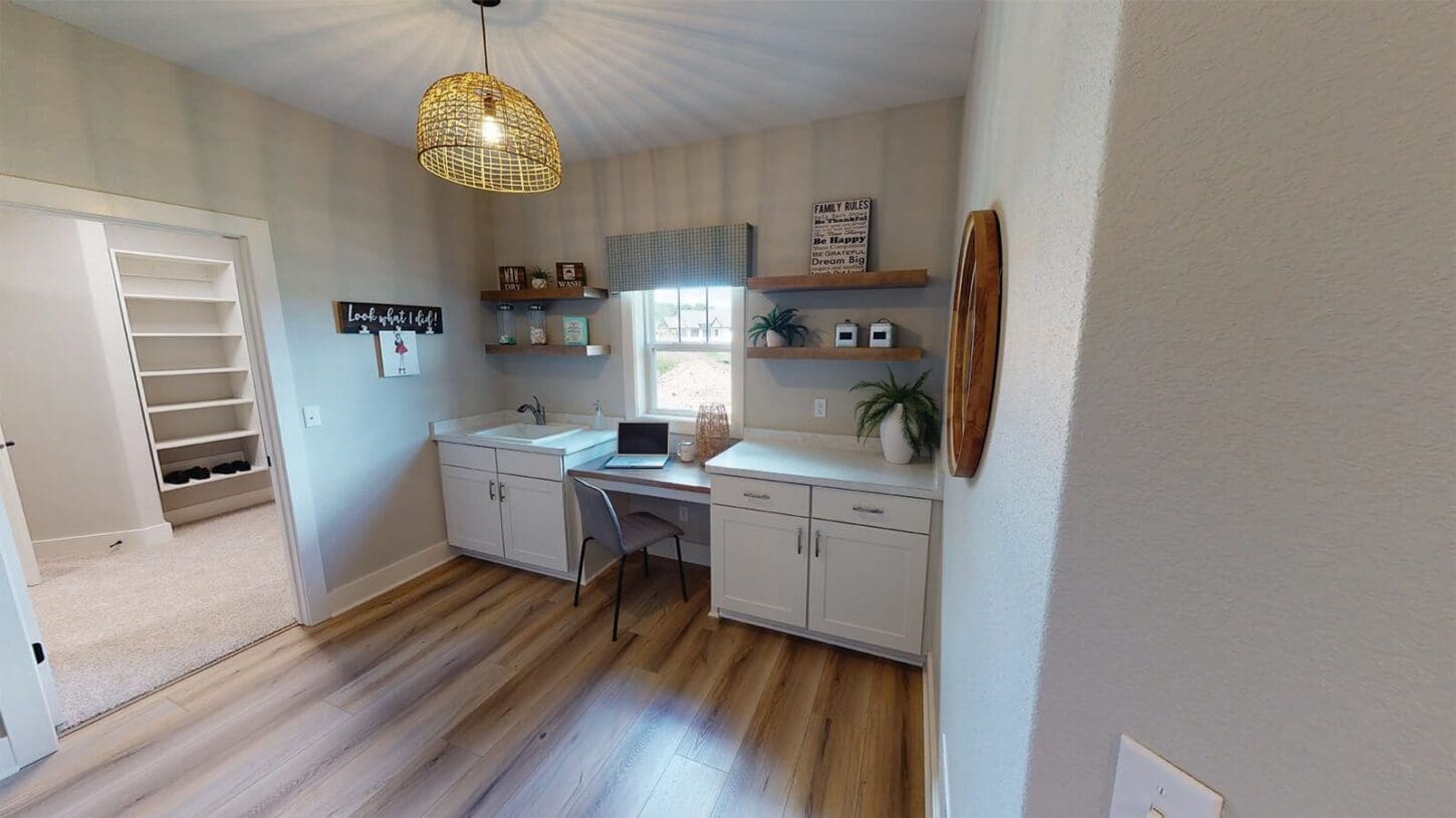 The Jenna at Stone Ridge of Merton Command Center